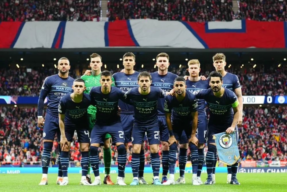 每体盘点巴萨青年队6名潜力右后卫：埃斯帕特最接近一线队（每体梳理巴萨青训6位右后卫新星：埃斯帕特最有望上调一线队）