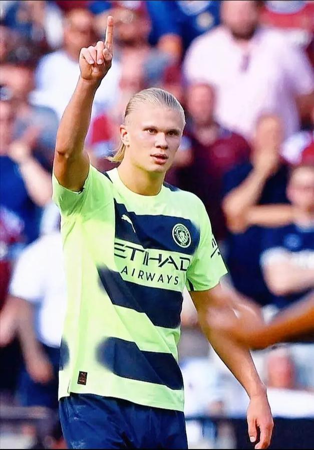 马特乌斯：施洛特贝克去其他队能赚更多，但多特的前景非常棒（马特乌斯：施洛特贝克在他队可拿更高薪，但多特未来更值得期待）